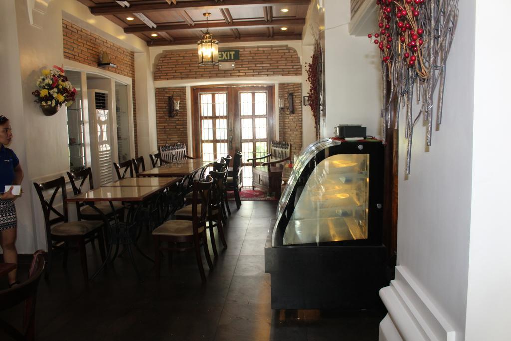 Ciudad Fernandina Hotel Vigan Eksteriør bilde